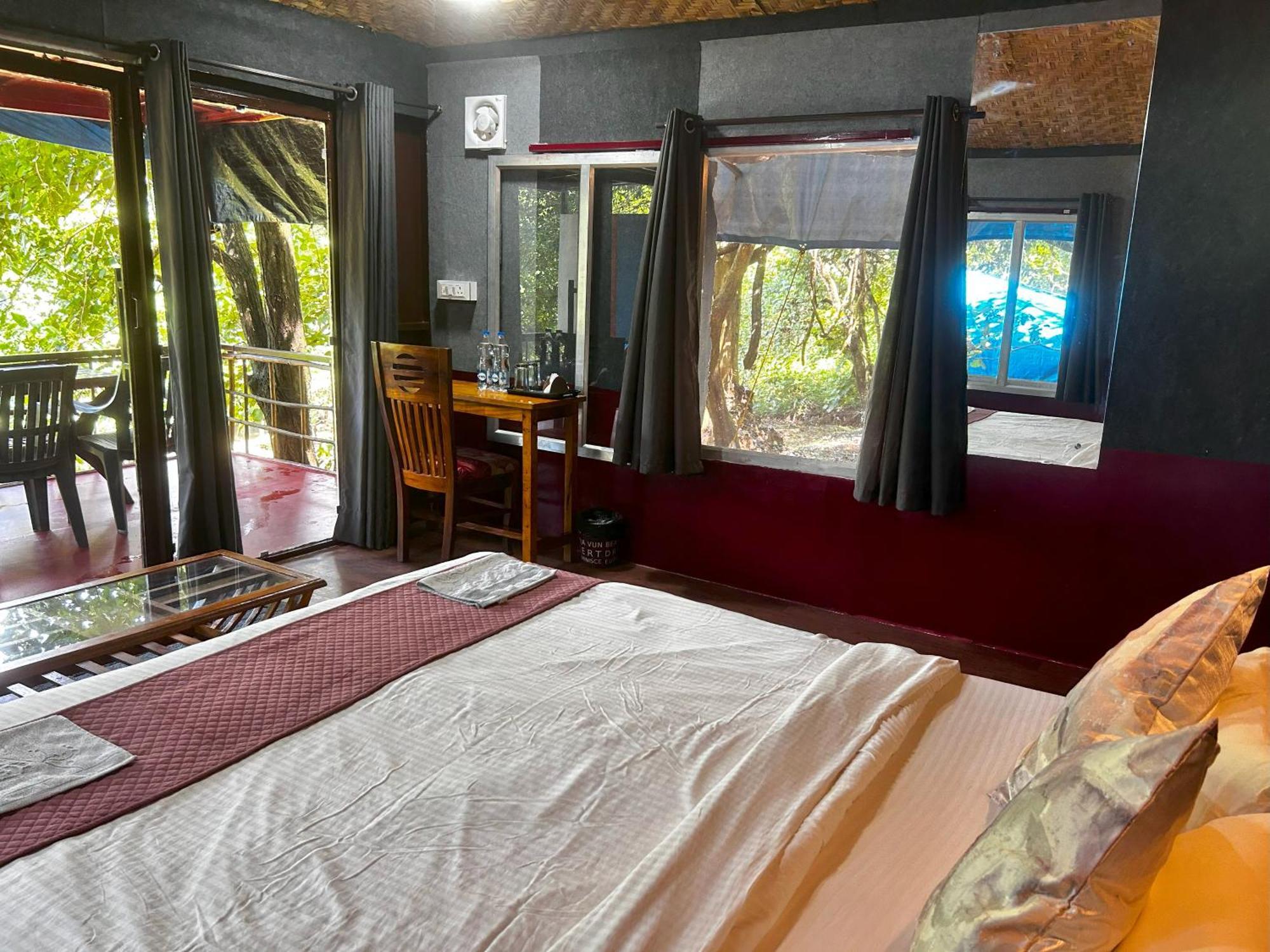 ホテル Samyama Retreat Cola エクステリア 写真
